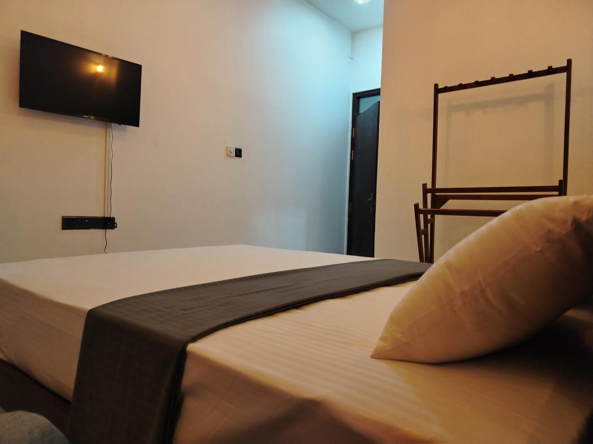 Diora Hotel Ratnapura Oda fotoğraf
