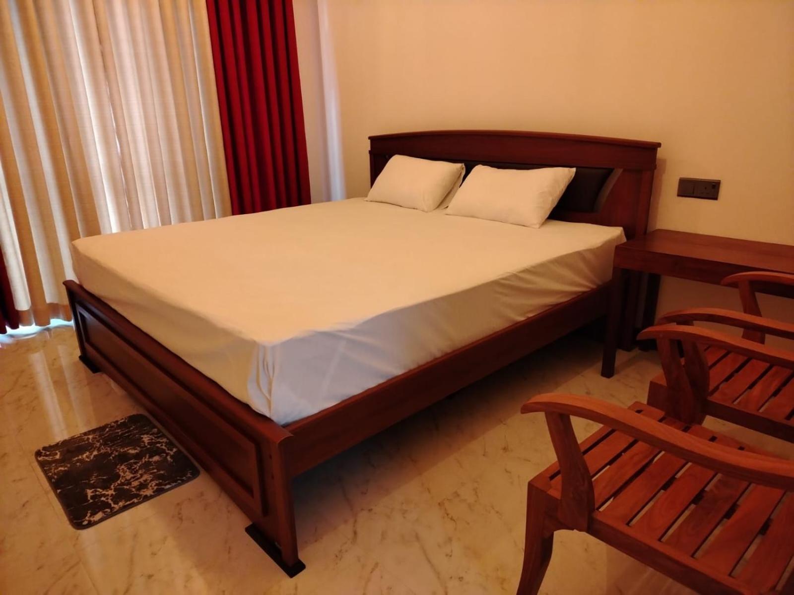 Diora Hotel Ratnapura Dış mekan fotoğraf